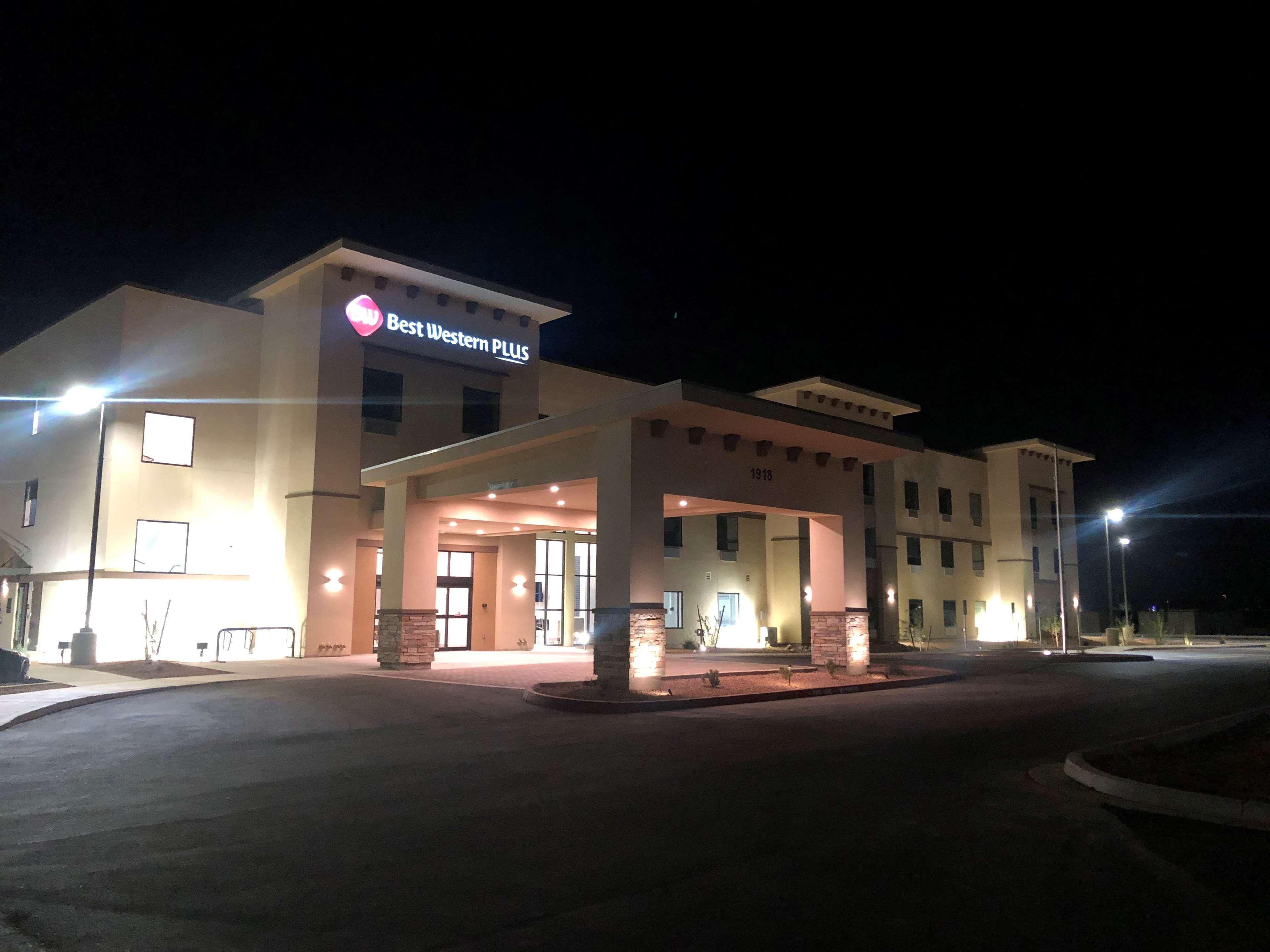 Best Western Plus Casa Grande Inn & Suites Bagian luar foto